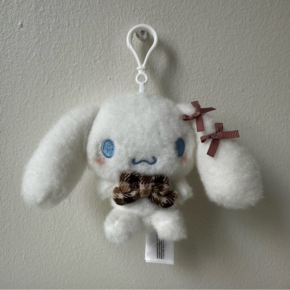 Cinnamoroll Mascot Clip Plush Keychain - Mocha Check Series